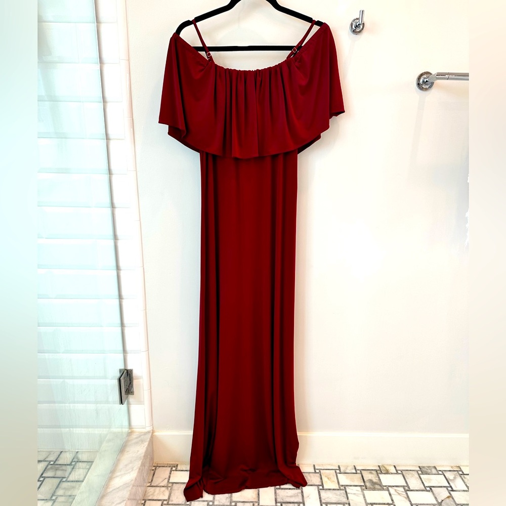 Two birds straight Maxie dress with removable/adjustable straps.Removable belt S